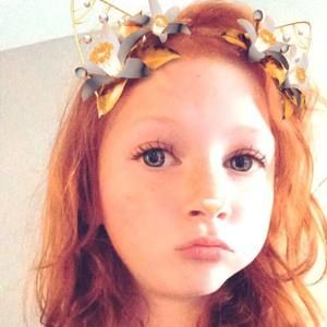 Meet your Posher, Leanne